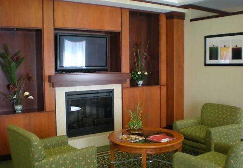 Fairfield Inn Richmond Chester Exterior photo