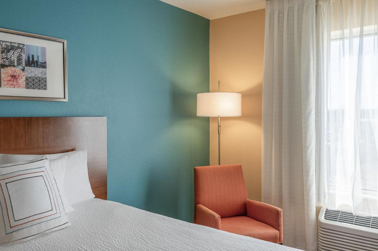 Fairfield Inn Richmond Chester Exterior photo