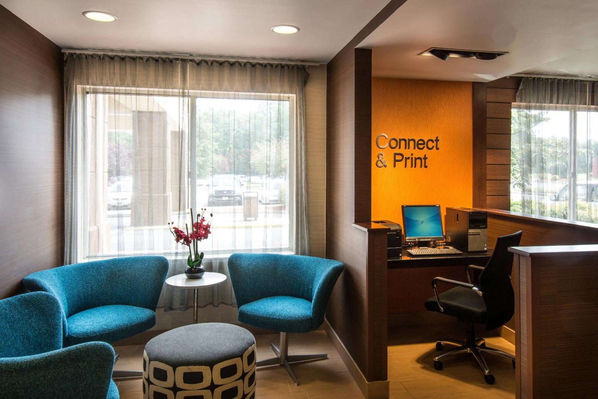 Fairfield Inn Richmond Chester Exterior photo